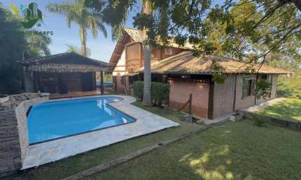 Espetacular Casa Rústica para Locação - Condomínio Náutico Porto Bragança.