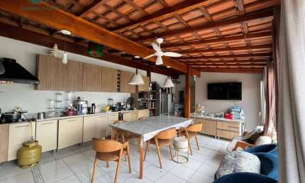 Belíssimo sobrado a venda! Residencial Altos de Bragança - Bragança Plt.