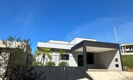 Linda Casa Térrea á Venda! Condomínio Portal da Serra - Bragança Plt.