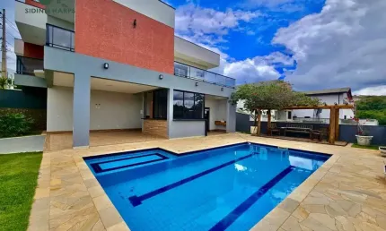 Maravilhosa Casa p/ Venda e Locação! Condomínio Villa Real de Bragança.