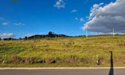 Terreno a venda no Condomínio Teriva Innovare em Bragança Paulista SP.