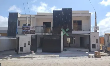 Sobrado 3 dormitórios 2 vagas bairro Areias - Camboriú