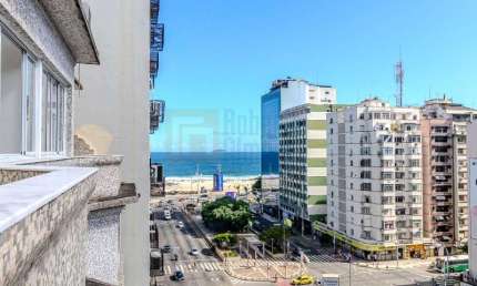 Excelente Apartamento Reformado Copacabana 135m² com 3 Quartos sendo1 Suíte 2 Banheiros 1 Sala Ampla 2 Quadra Praia do Leme Copacabana Próximo a Metrô