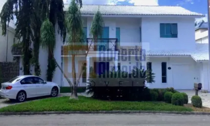 Casa à venda na barra da tijuca condomínio malibu de 700m² de área construída com 6 quartos sendo 4 suítes 7 banheiros piscina sauna e 4 vagas