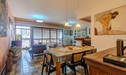 Excelente Apartamento à Venda em Botafogo de 137m² com 3 Quartos Sendo 1 Suíte Sala Ampla Cozinha Planejada 2 Vagas de Garagem Dependência