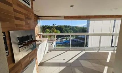 Locação Apartamento Condomínio Alphaland na Barra da Tijuca de 120m² com 3 Quartos Sendo 2 Suítes Sala Cozinha Planejada 2 Vagas de Garagem