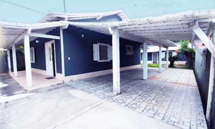Casa para Venda em Saquarema, Leigos, 4 dormitórios, 4 suítes, 4 banheiros, 7 vagas