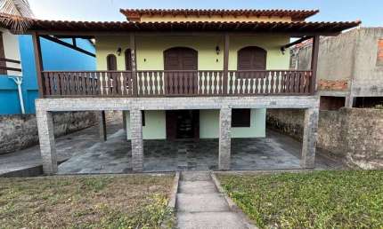 Casa para Venda em Saquarema, Boqueirão, 6 dormitórios, 1 suíte, 3 banheiros, 3 vagas