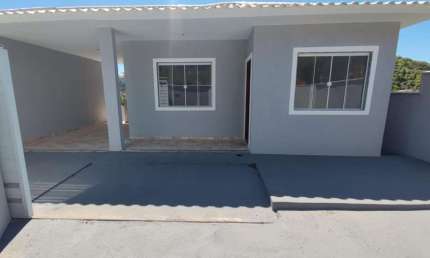 Casa para Venda em Saquarema, Bacaxá, 2 dormitórios, 1 suíte, 2 banheiros, 3 vagas