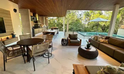 MANSÃO DE LUXO 5 SUÍTES ACADEMIA ADEGA SAUNA JACUZZI Alphaville I - Salvador - Bahia