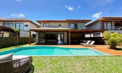 Casa em condomínio fechado com 5 quartos à venda na Rodovia BA-099, 2, Praia do Forte, Mata de São João