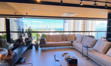 Apartamento Ladeira da Barra 4 suítes porteira fechada