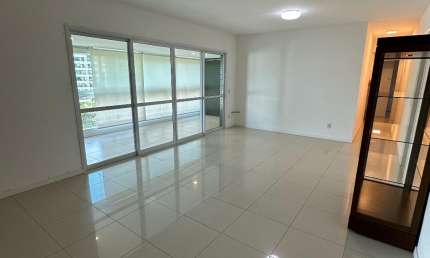 Apartamento locação Alphaville 1 com 4/4 sendo 3 suítes
