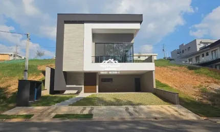 Casa à venda no bairro Jardim São Pedro em Mogi das Cruzes/SP