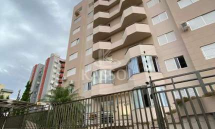 COBERTURA COM 1 SUÍTE E 3 QUARTOS REFORMADA 252.00 m , ED. PATHERNON COL. IDEAL