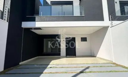 Sobrado a venda pronto com suítes e sobra de terreno Bairro Country Cascavel