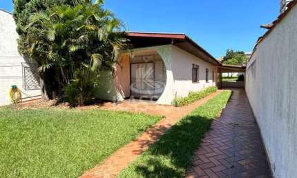Terreno Comercial à venda, CENTRO, CASCAVEL - PR, próximo a policlínica