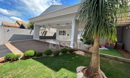 Casa à venda,697.00 m , NEVA, CASCAVEL - PR - Esta casa excepcional está pronta para recebê-lo em gr