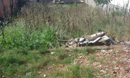 Terreno à venda na Rua Luiza Levis, Floresta, Cascavel