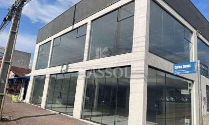 Sala Comercial para locação em frente ao Festval da Carlos Gomes
