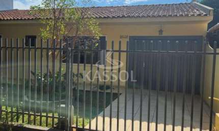Casa à venda, CENTRO, CASCAVEL - PR CASA COM SOBRA DE TERRENO