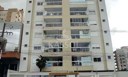 Apartamento completo e  mobiliado próximo ao Hospital São Lucas.