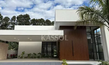Casa com 4 suítes em condominio fechado por R  4.000.000,00 piscina