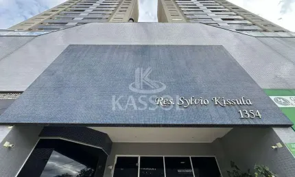Apartamento no ed. sylvio kissula, região central de cascavel, 2 vagas