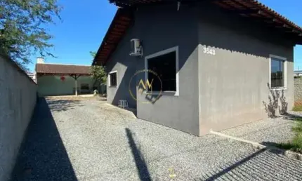 Casa para Venda em Joinville, Nova Brasília, 2 dormitórios, 1 suíte, 3 banheiros, 3 vagas