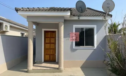 Casa com 2 quartos à venda na Avenida Itaipuaçu, 1, Jardim Atlântico Leste (Itaipuaçu), Maricá, 120 m2 por R$ 455.000