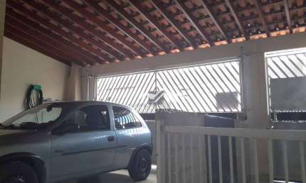 Casa com 3 quartos para alugar na Rua Impéria, Residencial Santa Paula, Jacareí