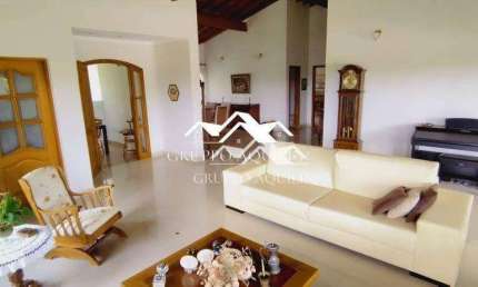 Chácara com 4 dormitórios, 3000 m² - venda por R$ 1.900.000,00 ou aluguel por R$ 12.300,00/mês - Centro - Igaratá/SP