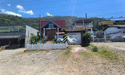 Casa com 3 dormitórios à venda, 215 m² por R$ 1.850.000,00 - Pereque  Mirim - Ubatuba/SP