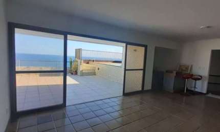 Cobertura no Rio Vermelho com 3 suítes, 400m² à venda por R$1.800.000,00