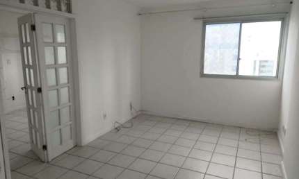 Apartamento com 1 quarto, suíte,  49 m² para alugar por R$ 1.600,00 - Parque Bela Vista - Salvador