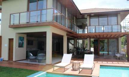 Casa em Praia do Forte com 9 quartos sendo 9 suítes, 650m² à venda por R$ 6.990.000,00