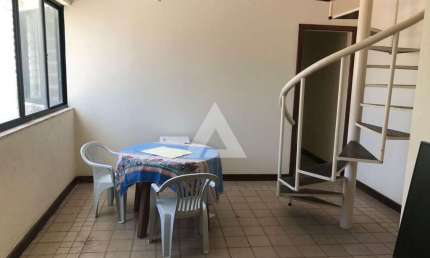 Cobertura na Pituba com 3 quartos e 1 suíte, 172m² à venda por R$ 580.000,00