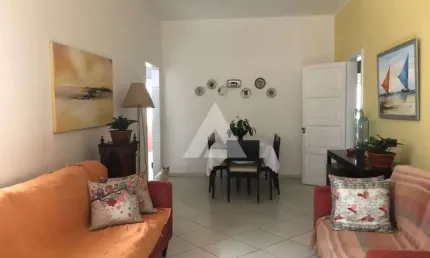 Casa em Nazaré com 8 quartos e 1 suíte, 300m² à venda por R$ 740.000,00