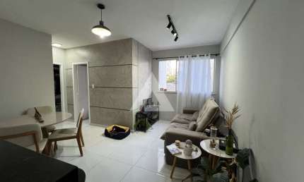 Apartamento no Imbuí com 2 quartos e 1 suíte, 69m² à venda por R$ 375.000,00