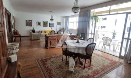 Apartamento no Corredor da Vitória com 4 quartos e 1 suíte, 250m² à venda por R$ 1.700.000,00
