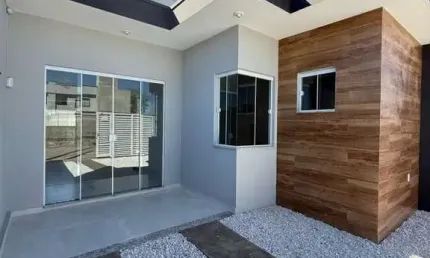 Casa geminada em no Itacolomi  em Balneário Piçarras, 1 suíte + 1 quarto