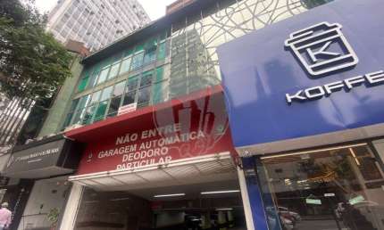 Garagem para alugar, 21.80 m2 por R$310.00  - Centro - Curitiba/PR