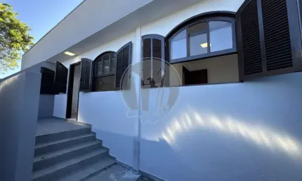 Casa Residencial com 2 quartos  para alugar, 42.00 m2 por R$1800.00  - Cachoeira - Curitiba/PR