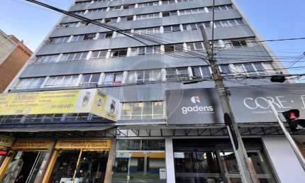 Apartamento com 1 quarto  para alugar, 50.70 m2 por R$1500.00  - Centro - Curitiba/PR