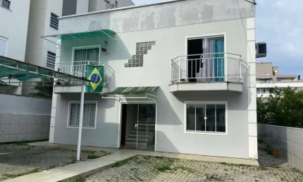 Apartamento com 3 quartos à venda no Pagani, Palhoça 