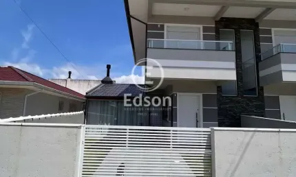 Sobrado à venda no bairro Praia do Sonho (ens Brito) - Palhoça/SC