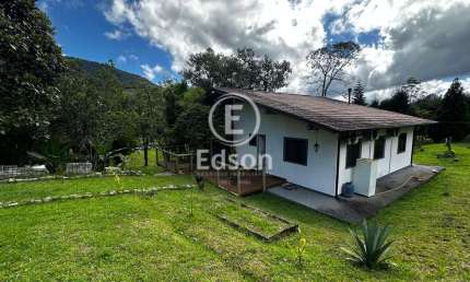 Fazenda à venda no Centro, Águas Mornas 