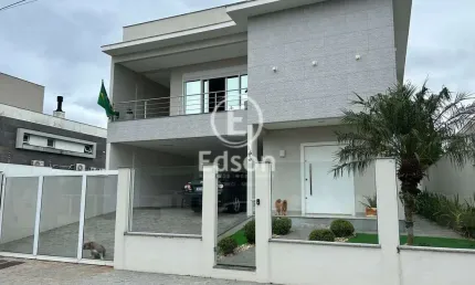 Casa com 4 quartos à venda em Pedra Branca, Palhoça 