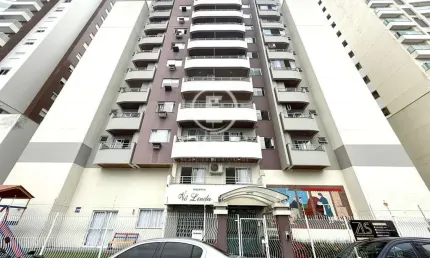 Apartamento à venda no bairro Campinas - São José/SC