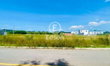 Terreno à venda no Forquilhas, São José 